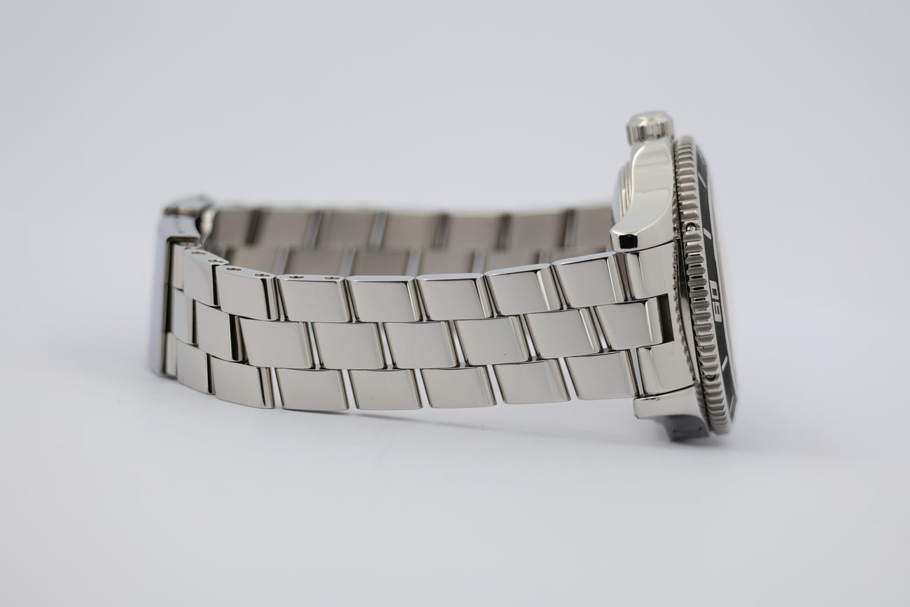 Breitling Superocean 42 Automatik Herrenuhr A17364 - Detail view 4