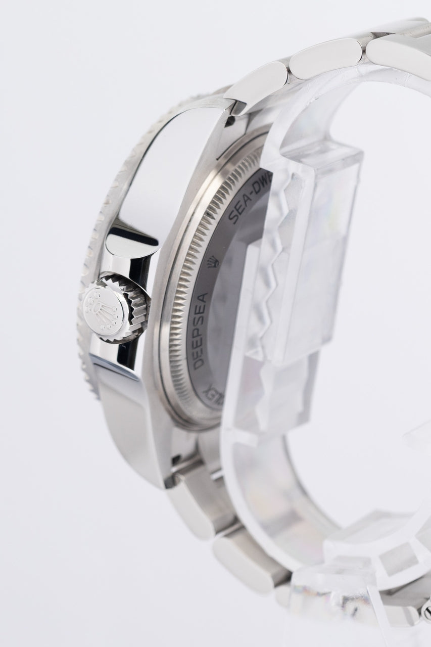 Rolex Sea-Dweller Deepsea 44mm Automatik Herrenuhr 136660 - Detailansicht 4
