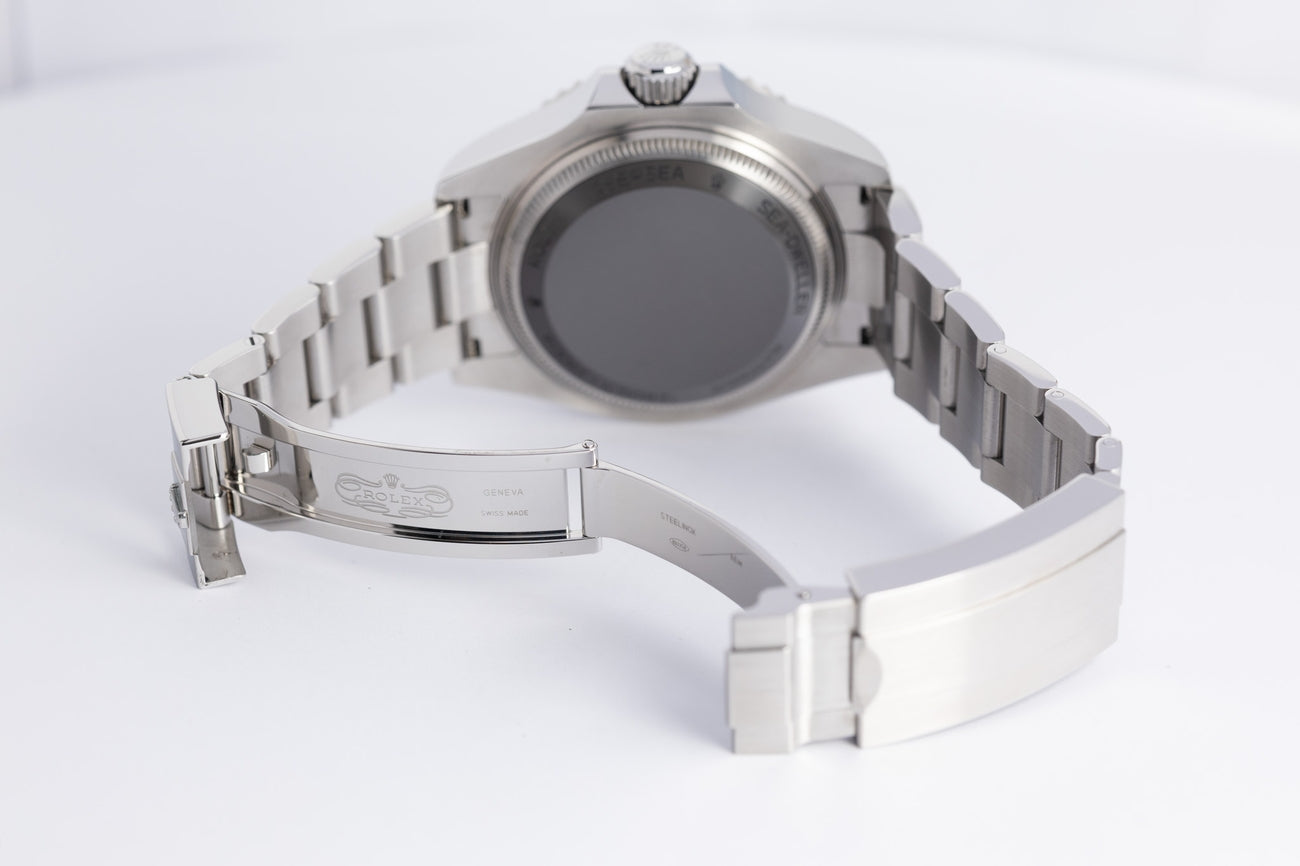 Rolex Sea-Dweller Deepsea 44mm Automatik Herrenuhr 136660 - Detailansicht 8