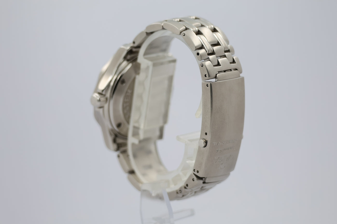Omega Seamaster Diver 300m 36mm Automatik 22228000 - Detailansicht 2