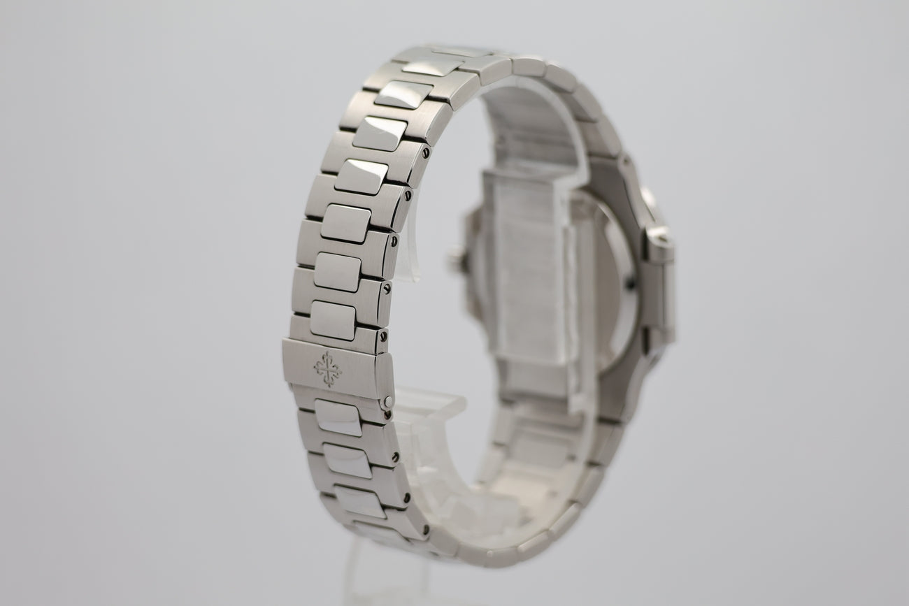 Patek Philippe Nautilus "1983" Automatik Service in 2022 3800/1 - Detailansicht 1