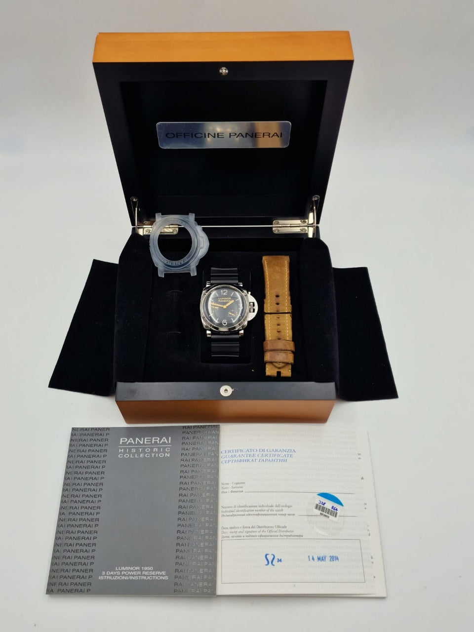 Panerai Luminor 1950 3 Days Power Reserve PAM00423 - Papiere und oder Lieferumfang