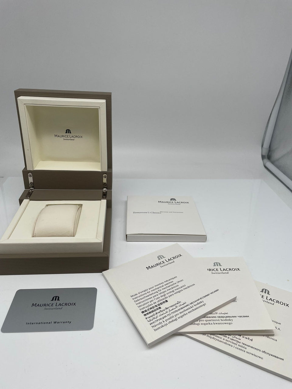Maurice Lacroix Milestone 38mm Automatik MS6017 - Papiere und oder Lieferumfang