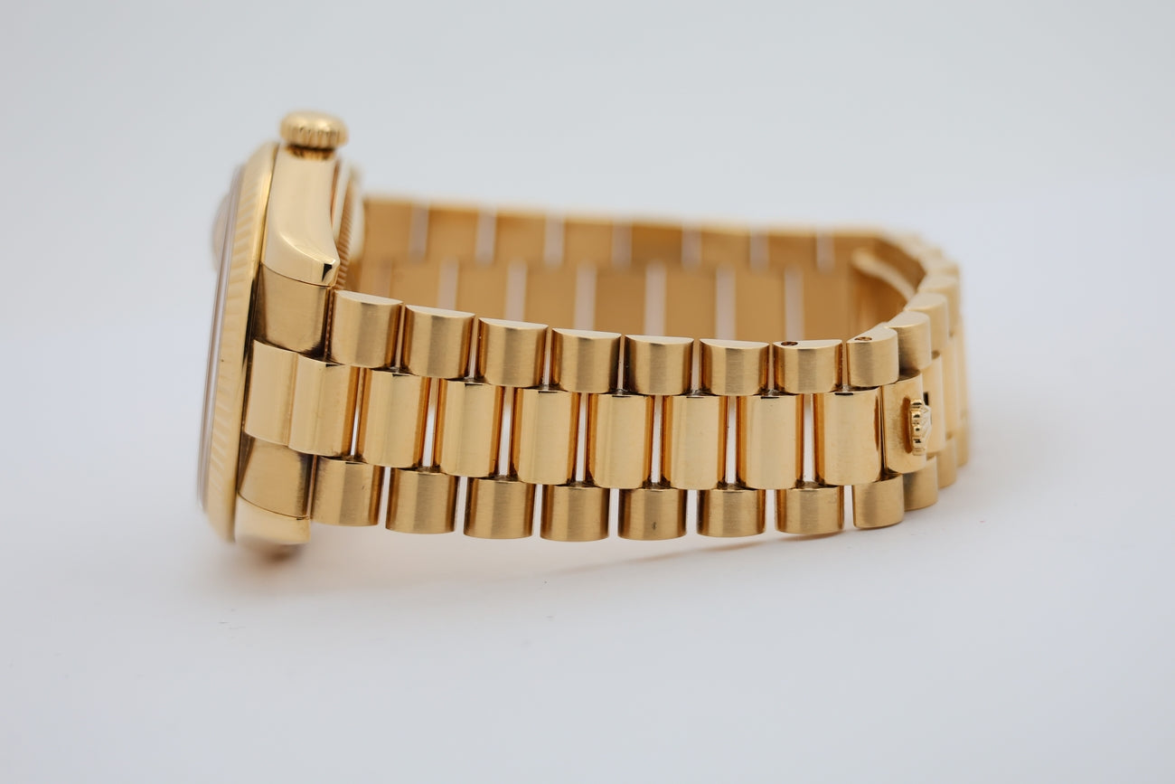 Rolex Day-Date 36 "Computer" Diamond-Dial Automatik 118238 - Detailansicht 3