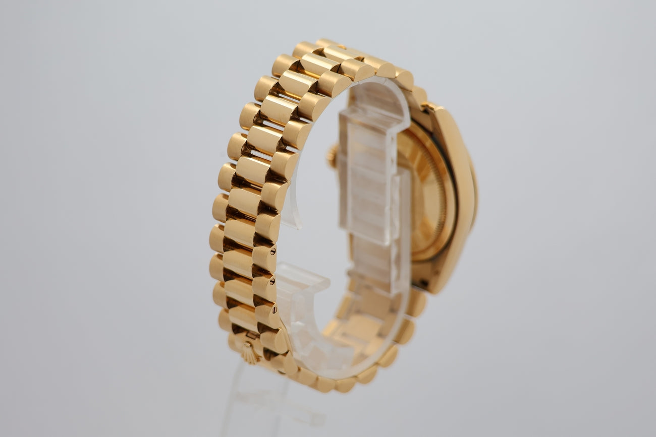 Rolex Day-Date 36 "Computer" Diamond-Dial Automatik 118238 - Detailansicht 1