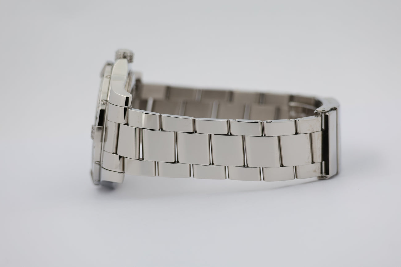 Breitling Avenger II GMT Perlmutt-Blatt 43mm Automatik A32390 - Detailansicht 3