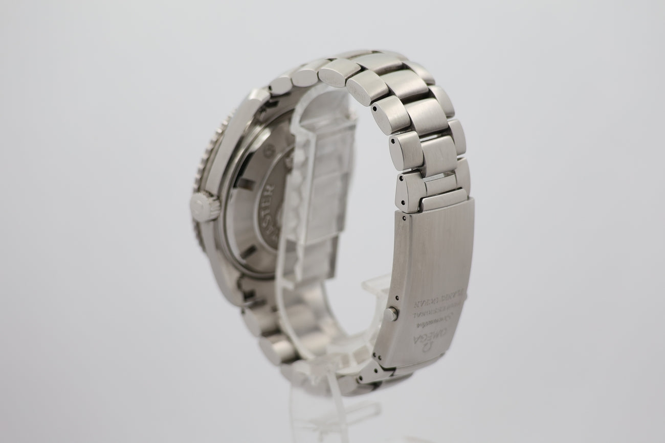 Omega Seamaster Planet Ocean 45,5mm Automatik 22005100 - Detailansicht 2