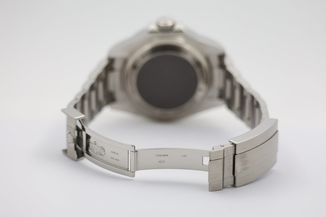 Rolex Sea-Dweller Deepsea Automatik Herrenuhr Stahl 44mm 126660 - Detailansicht 6