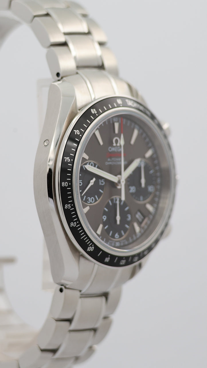Omega Speedmaster Date 40mm Automatik 32330404006001 - Detail view 8
