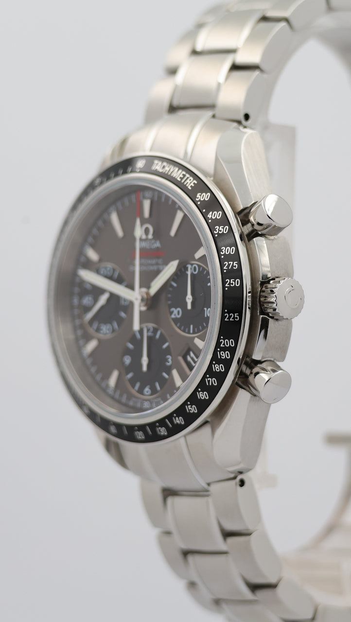 Omega Speedmaster Date 40mm Automatik 32330404006001 - Detail view 7