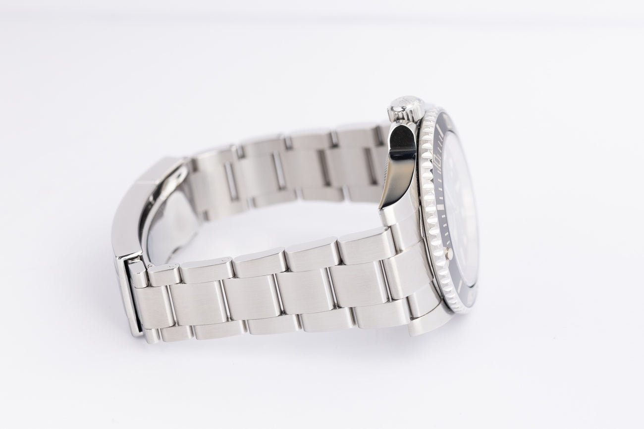 Rolex Submariner (No Date) 40mm Automatik Herrenuhr 114060 - Detailansicht 6