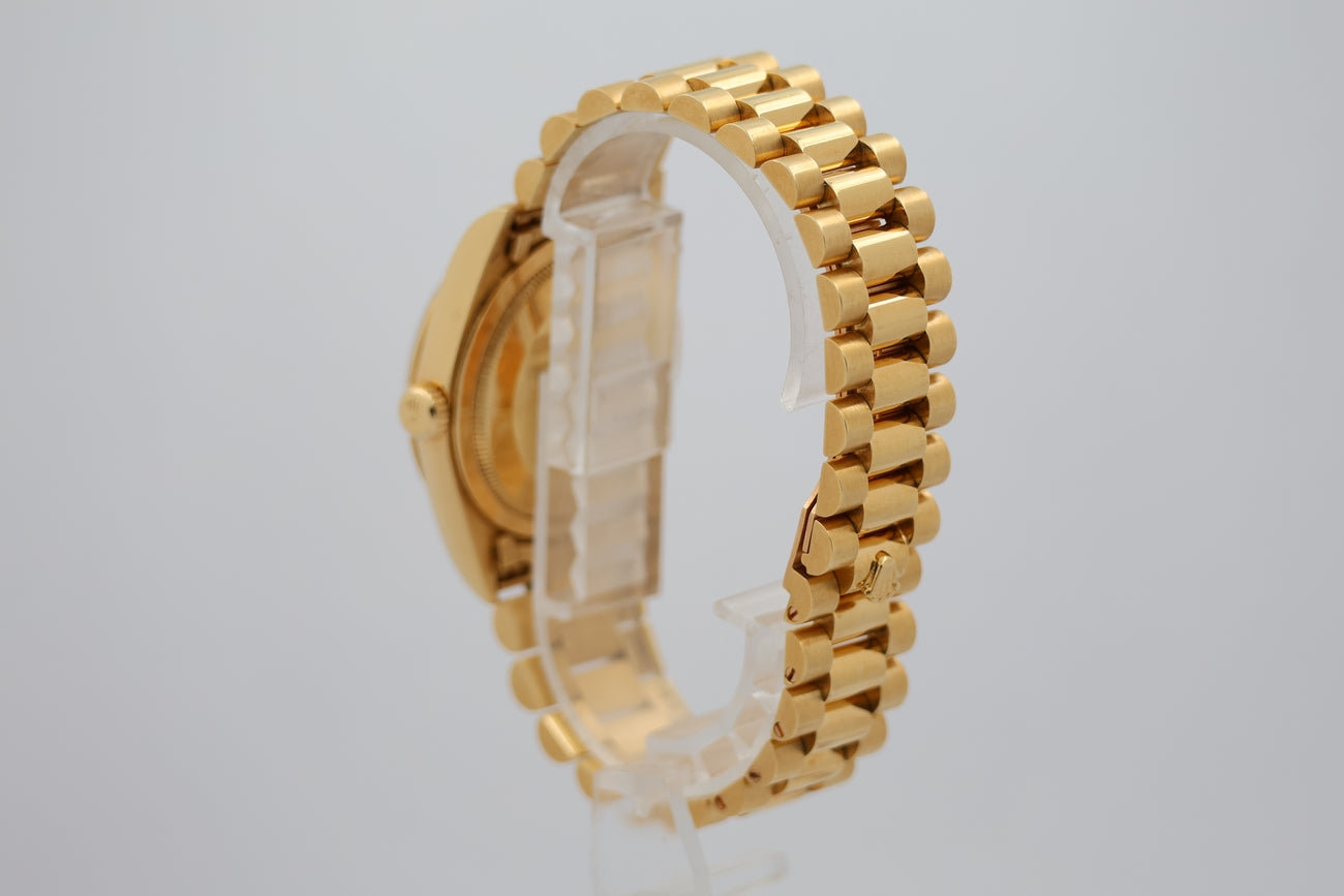 Rolex Day-Date 36 President 18k Gelbgold Automatik "String Diamond" 18238 - Detailansicht 2