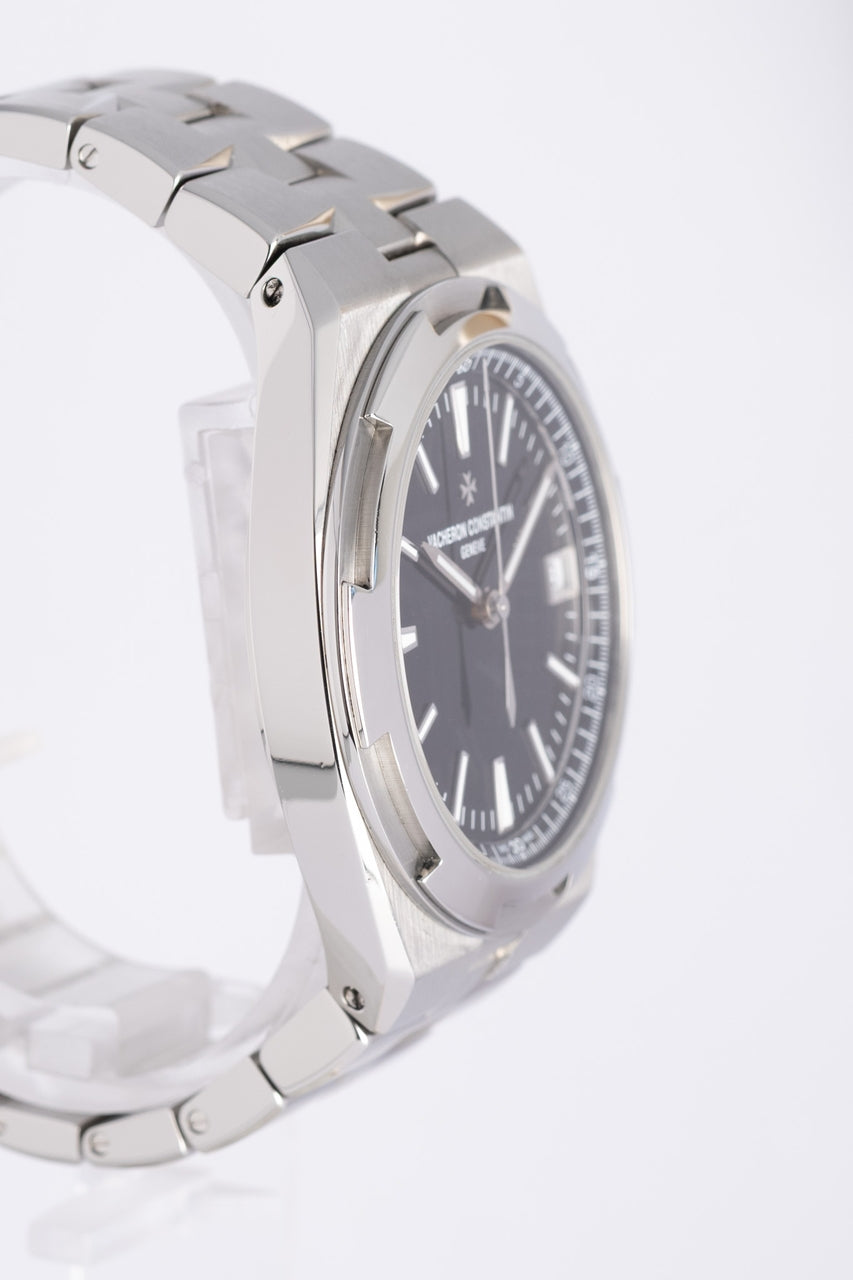 Vacheron Constantin Constantin Overseas Automatik Herrenuhr 4520V - Detailansicht 1
