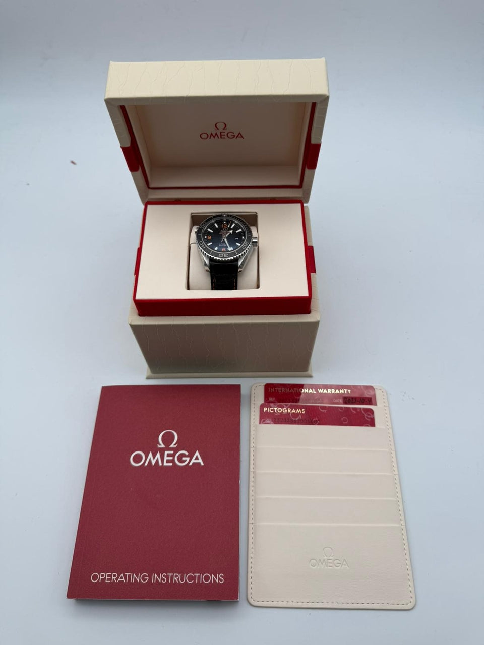 Omega Seamaster Planet Ocean 37,5mm Automatik 23233382001002 - Papers and documentation