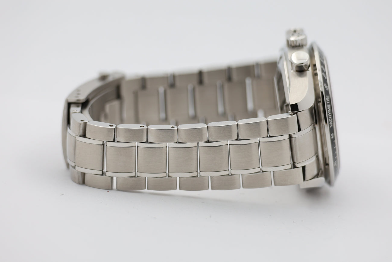 Omega Speedmaster Date Automatik Herrenuhr Stahl 40mm 32330404006001 - Detailansicht 4