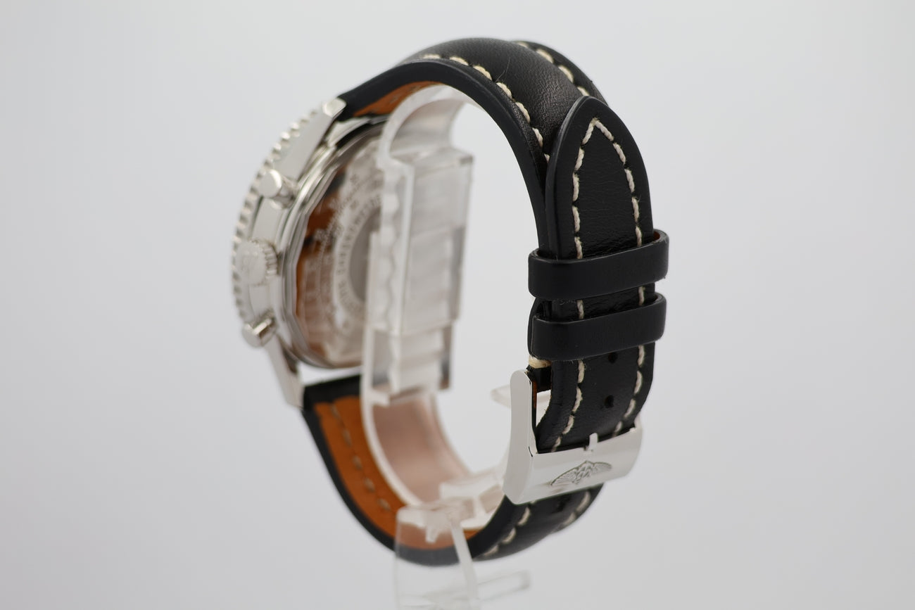 Breitling Navitimer 01 Automatik 43mm AB0120 - Detailansicht 3