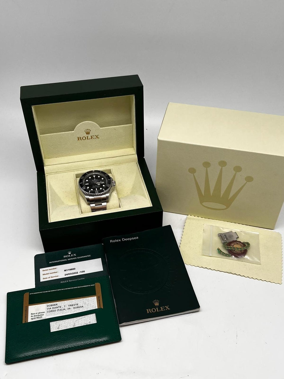 Rolex Sea-Dweller Deepsea Automatik Herrenuhr 116660 - Papiere und oder Lieferumfang