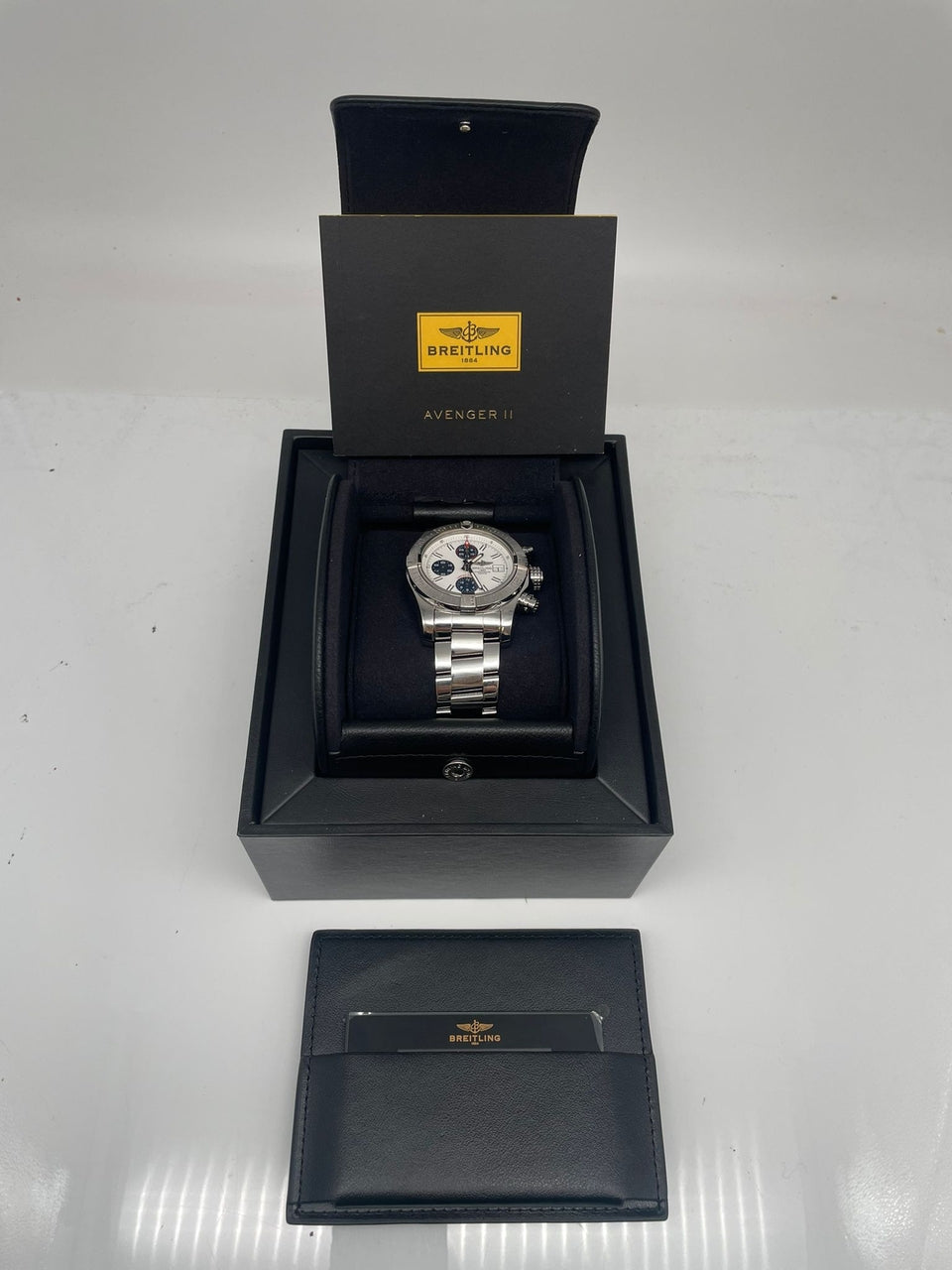 Breitling Avenger II 43mm Automatik A13381 - Papiere und oder Lieferumfang