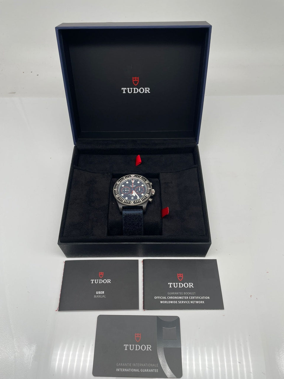 Tudor Pelagos FXD 43mm Automatik 25807KN - Papiere und oder Lieferumfang