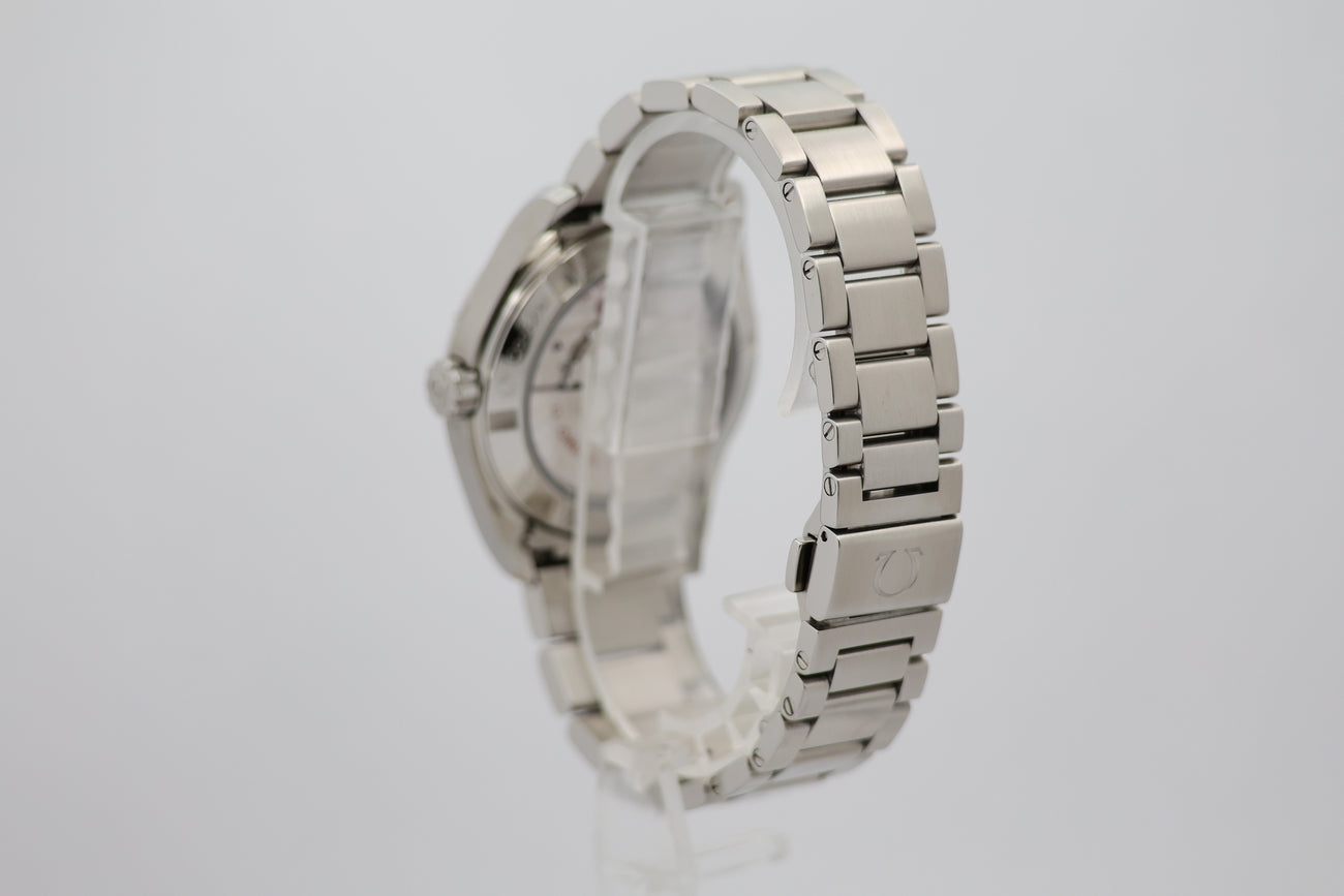 Omega Seamaster Aqua Terra 38,5 Automatik Herrenuhr 23110392103001 - Detailansicht 2