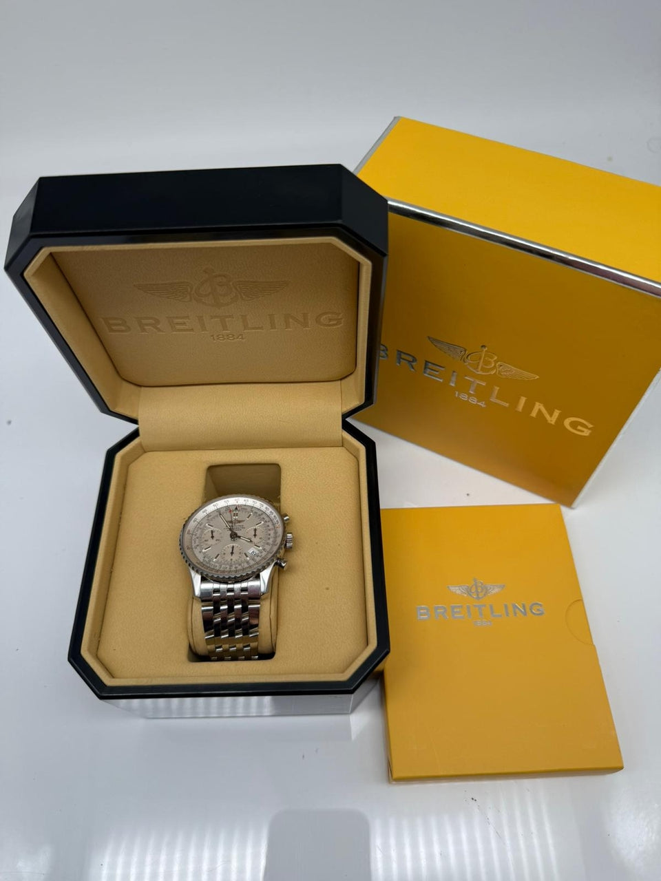 Breitling Navitimer 42mm Automatik Herrenuhr A23322 - Papers and documentation