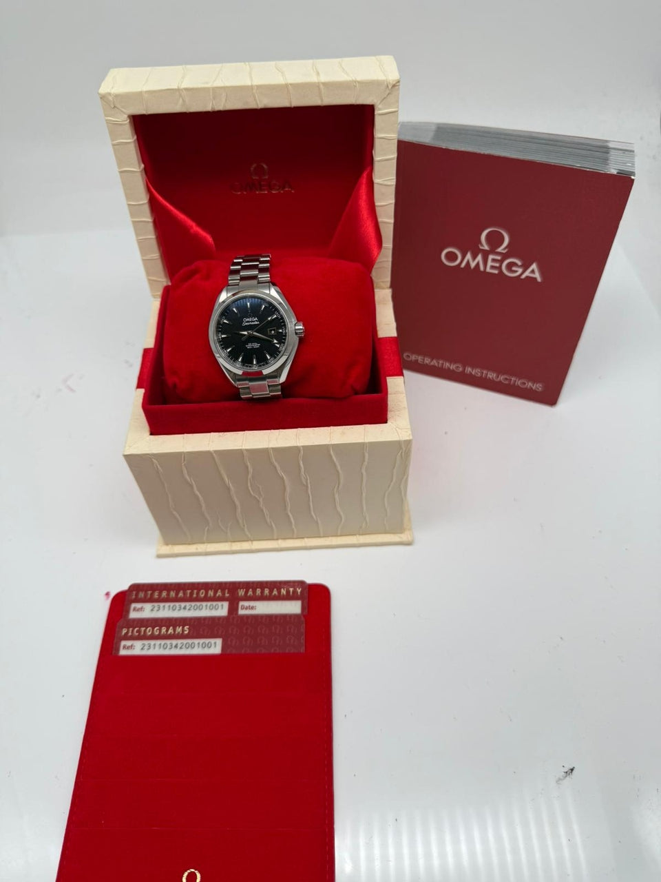 Omega Seamaster Aqua Terra 34mm Automatik 23110342001001 - Papiere und oder Lieferumfang
