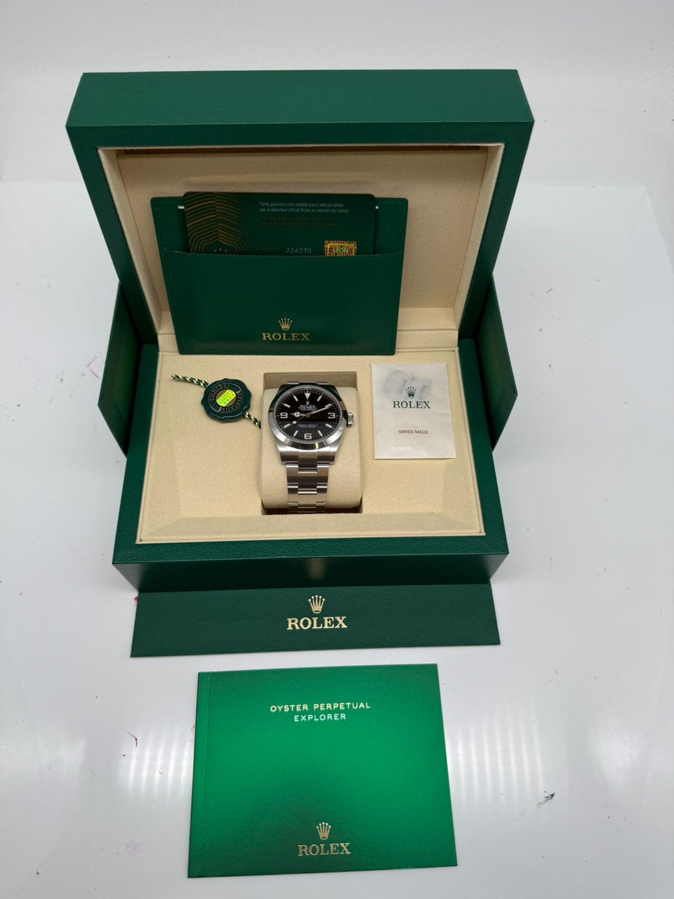 Rolex Explorer 40mm Automatik Herrenuhr 224270 - Papiere und oder Lieferumfang