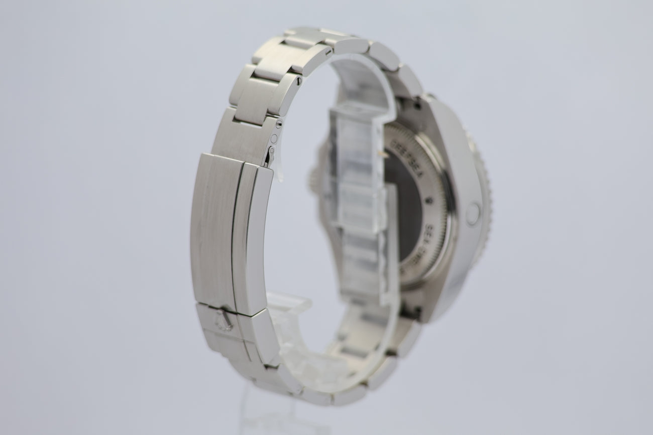 Rolex Sea-Dweller Deepsea 44mm Automatik Herrenuhr 116660 Box + og. Papiere