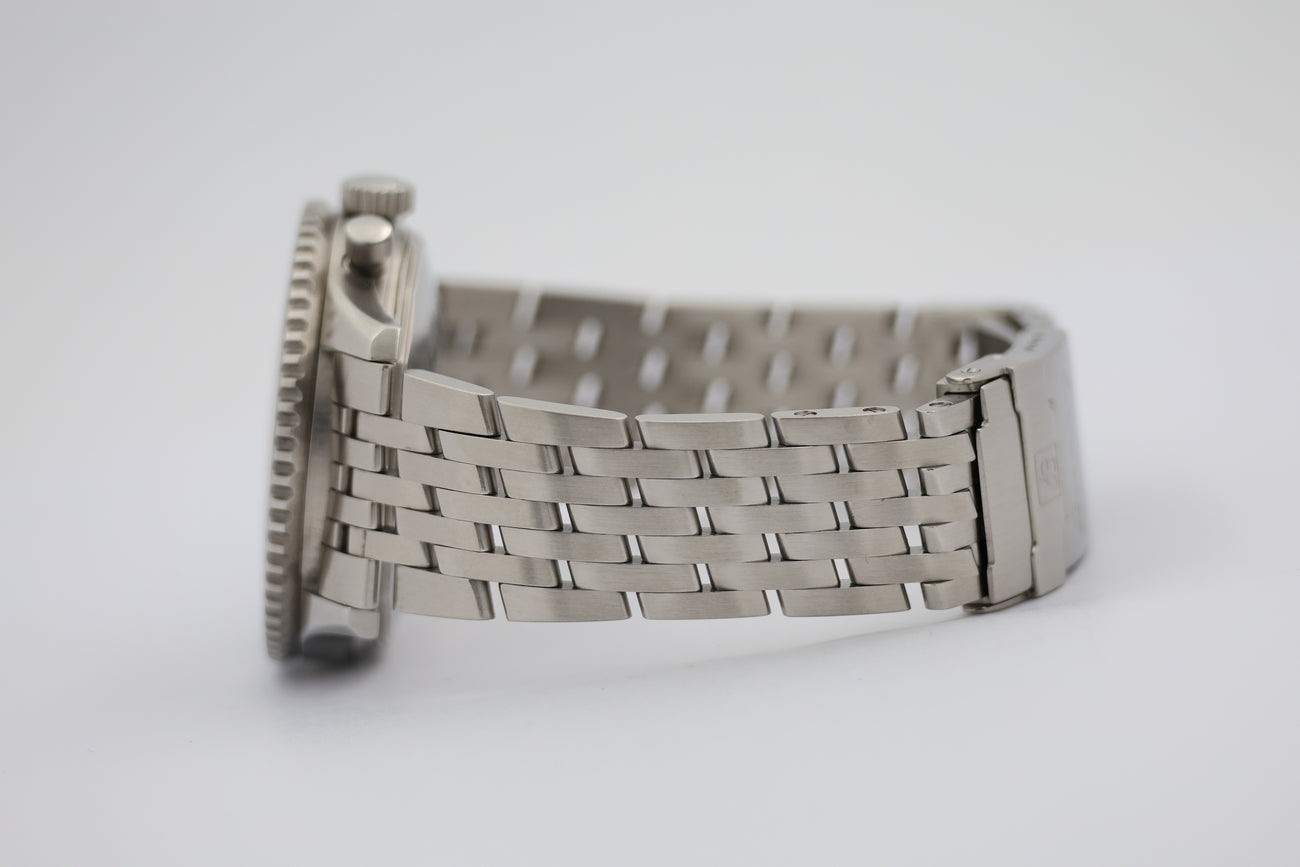 Breitling Navitimer 41,5mm Japan Limited Edition A23330 - Detailansicht 3