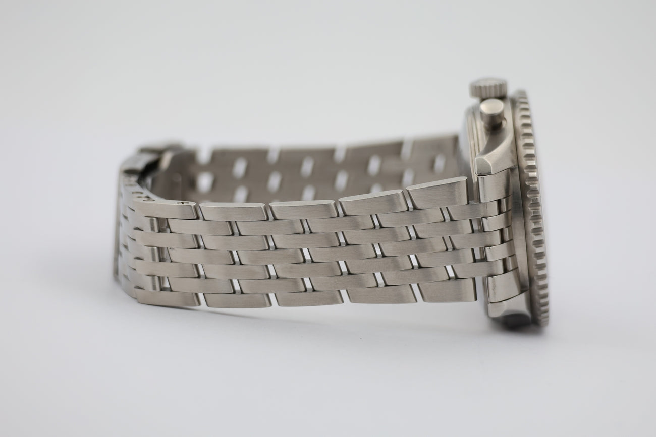 Breitling Navitimer 41,5mm Japan Limited Edition A23330 - Detailansicht 4