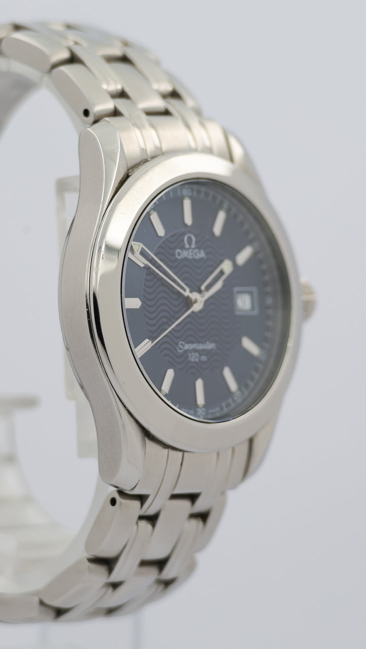 Omega Seamaster Quarz 36mm Herrenuhr 25118100 - Detail view 8