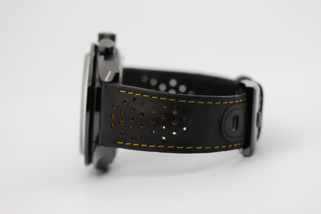 Omega Speedmaster Dark Side of the Moon Apollo 8 31192443001001 - Detail view 3