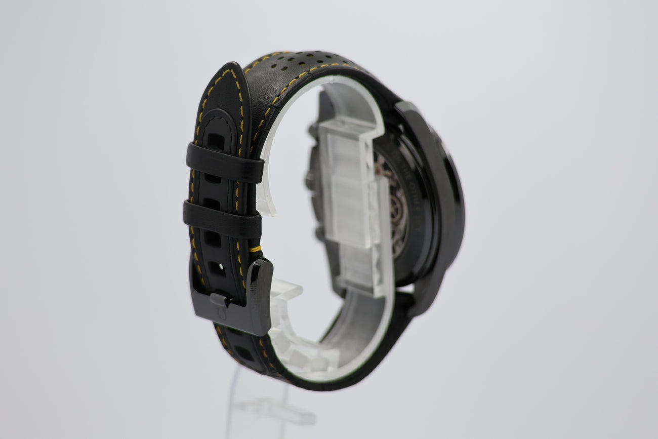 Omega Speedmaster Dark Side of the Moon Apollo 8 31192443001001 - Detail view 1