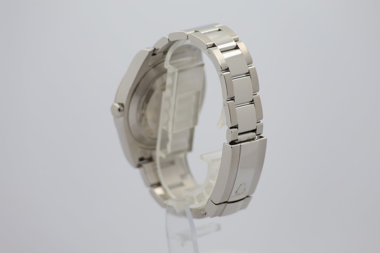 Rolex Datejust II Automatik Herrenuhr Schwarz 116334 - Detailansicht 2