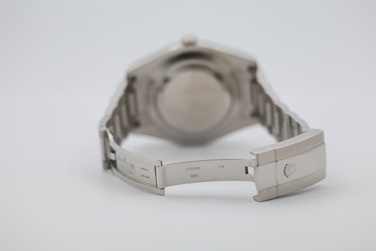 Rolex Datejust II Automatik Herrenuhr Schwarz 116334 - Detailansicht 6