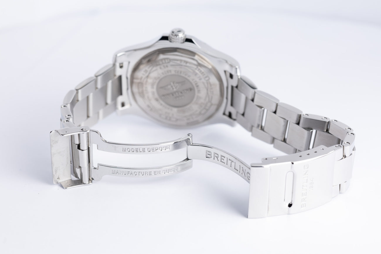 Breitling Avenger II GMT 43mm Automatik A32390 - Detailansicht 9