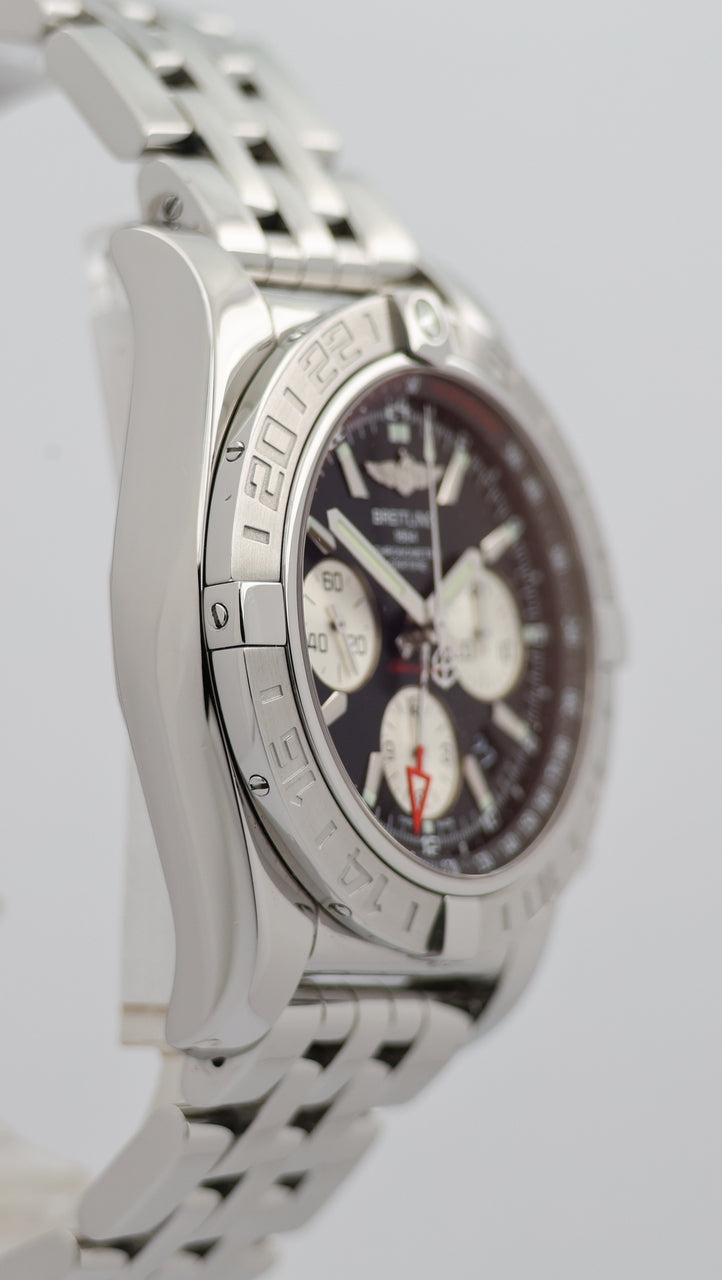 Breitling Chronomat 44 GMT Automatik AB0420 - Detail view 8