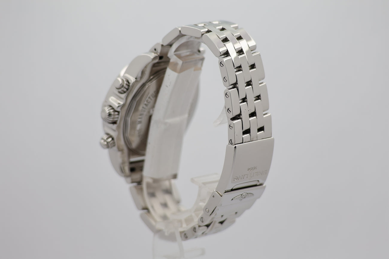 Breitling Chronomat 44 GMT Automatik AB0420 - Detail view 2