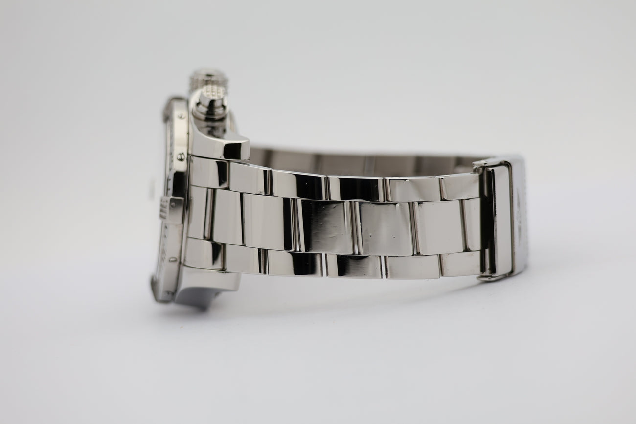 Breitling Avenger II Automatik 43mm A13381 - Detail view 3