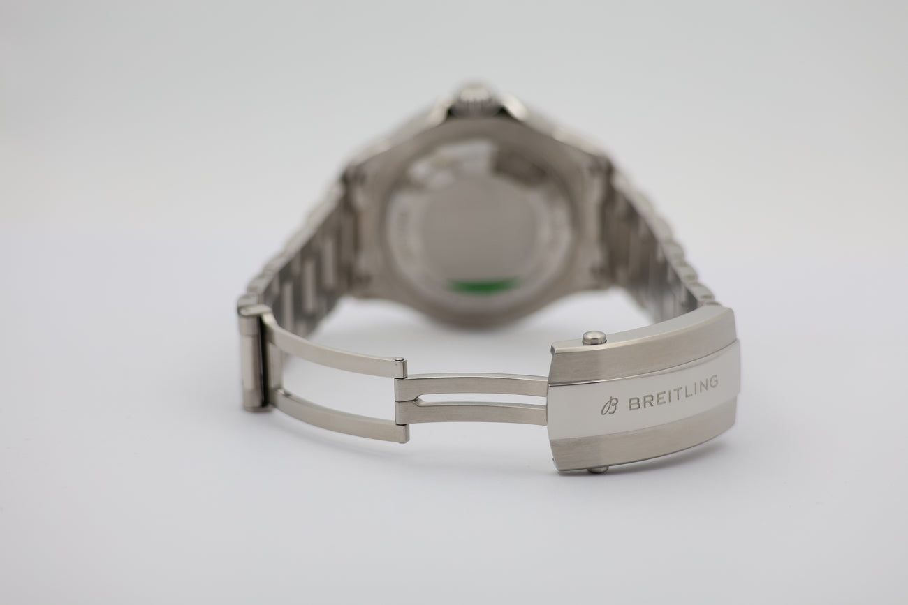 Breitling Superocean Automatik 44mm A17376 - Detail view 6