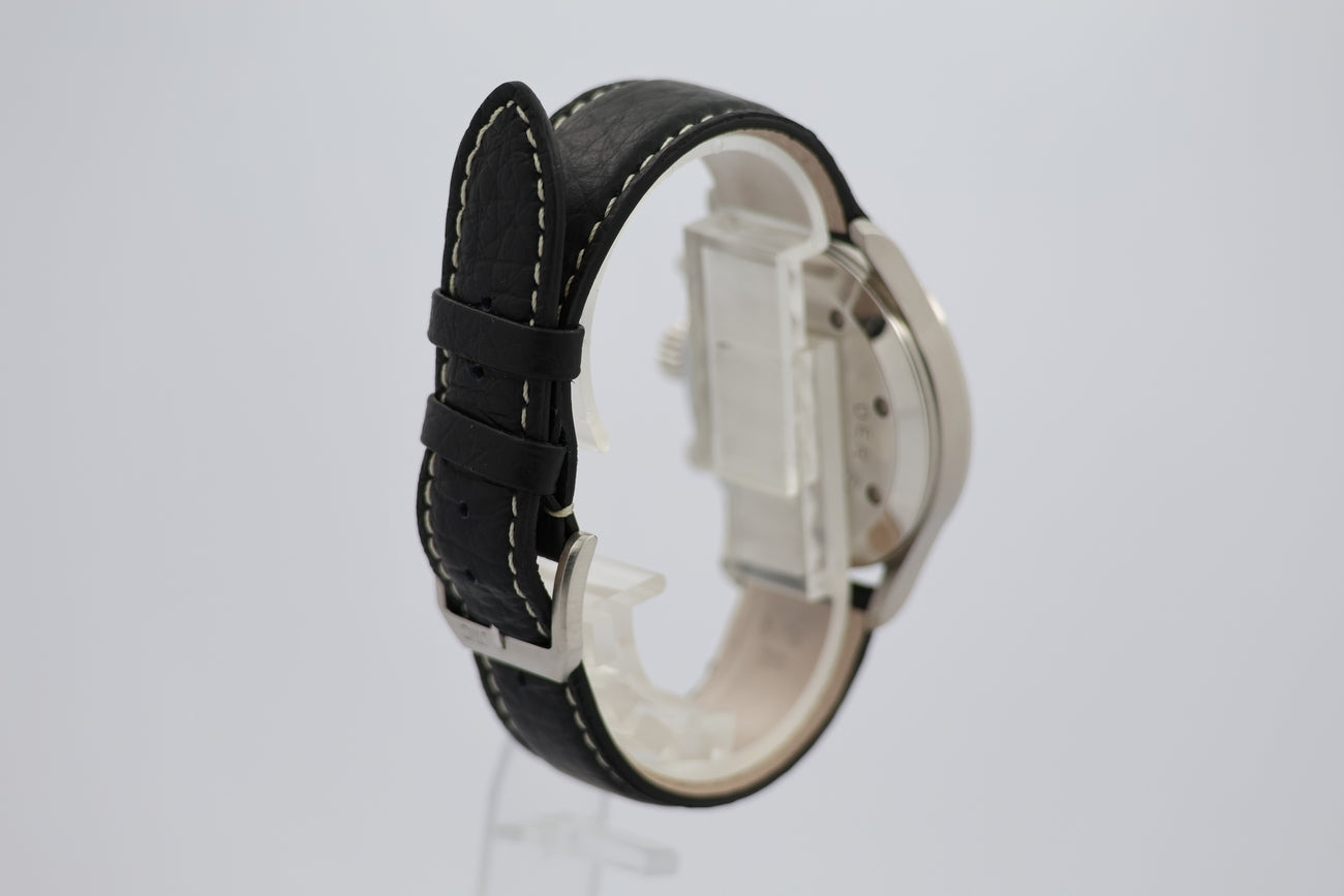 IWC Fliegeruhr Chronograph 36mm Quarz 3741 - Detailansicht 1