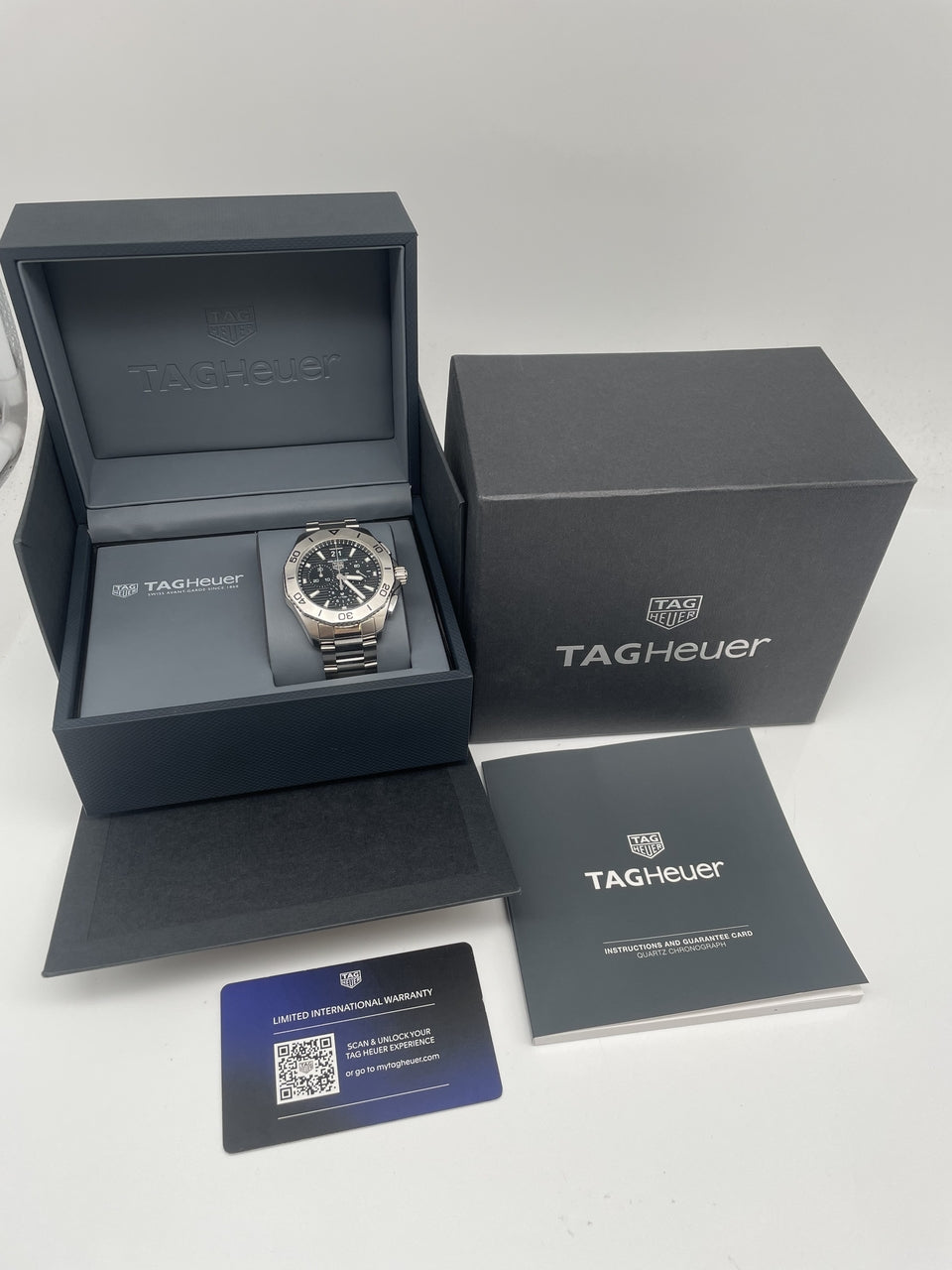 Tag Heuer Aquaracer 40mm Quarz CBP1110 - Papiere und oder Lieferumfang