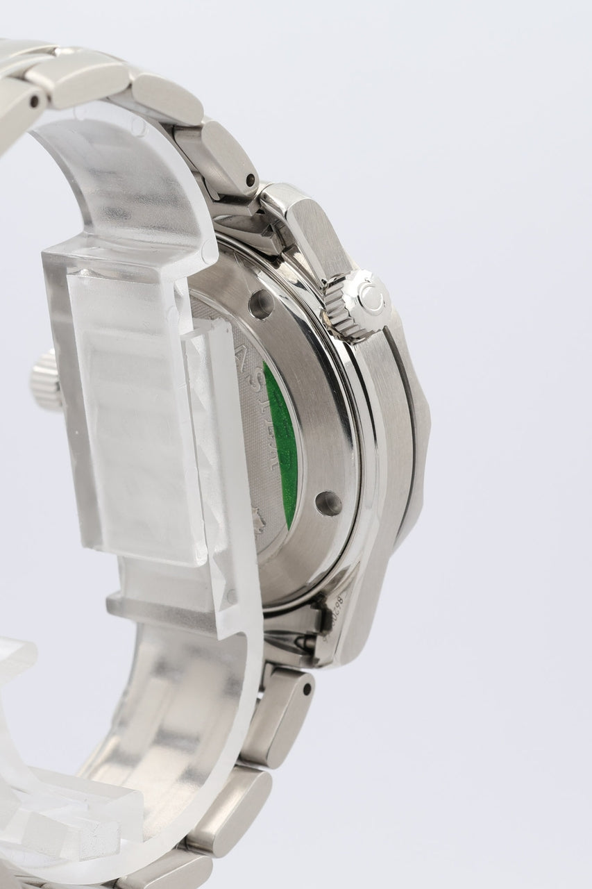 Omega Seamaster Diver 300m 36mm Automatik 22228000 - Detailansicht 3