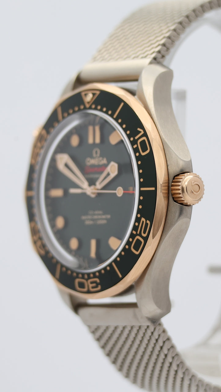 Omega Seamaster Diver 300m 42mm Titan Automatik 21090422010001 - Detail view 7