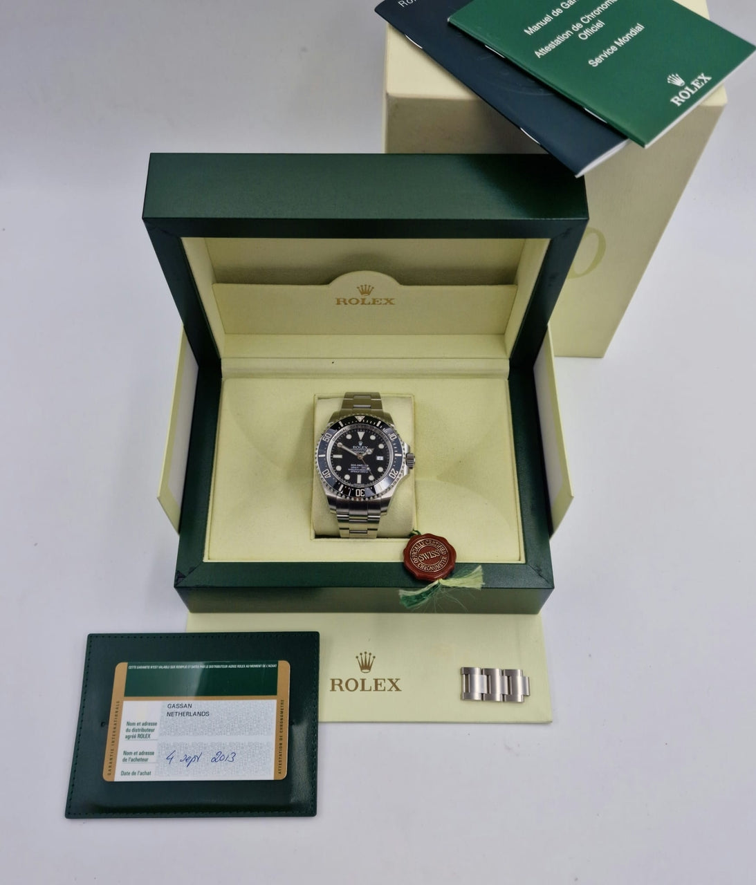 Rolex Sea-Dweller Deepsea 44mm Automatik Herrenuhr 116660 - Papers and documentation