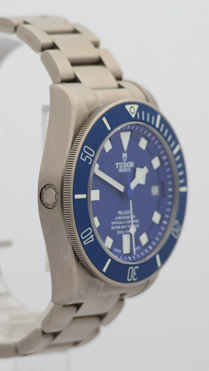 Tudor Pelagos 42mm Automatik Herrenuhr Titan Blau 25600TB - Detailansicht 1