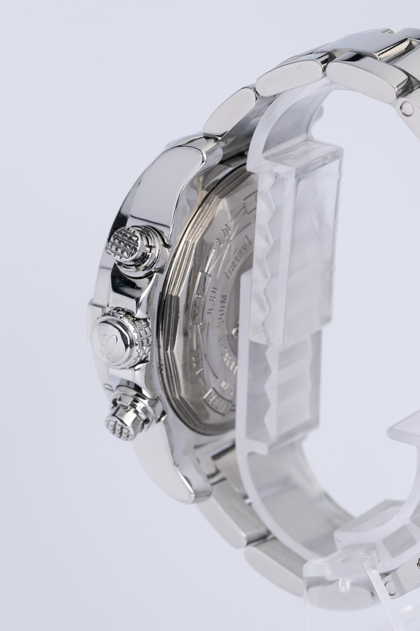 Breitling Avenger II 43mm Automatik A13381 - Detailansicht 3
