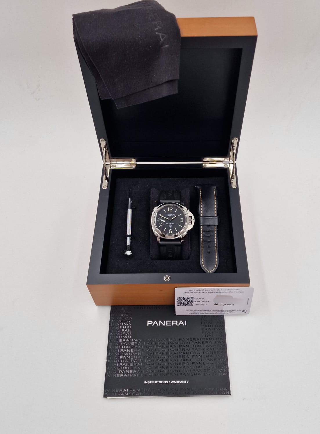 Panerai Luminor Marina Automatik Herrenuhr PAM00776 Box + og. Papiere