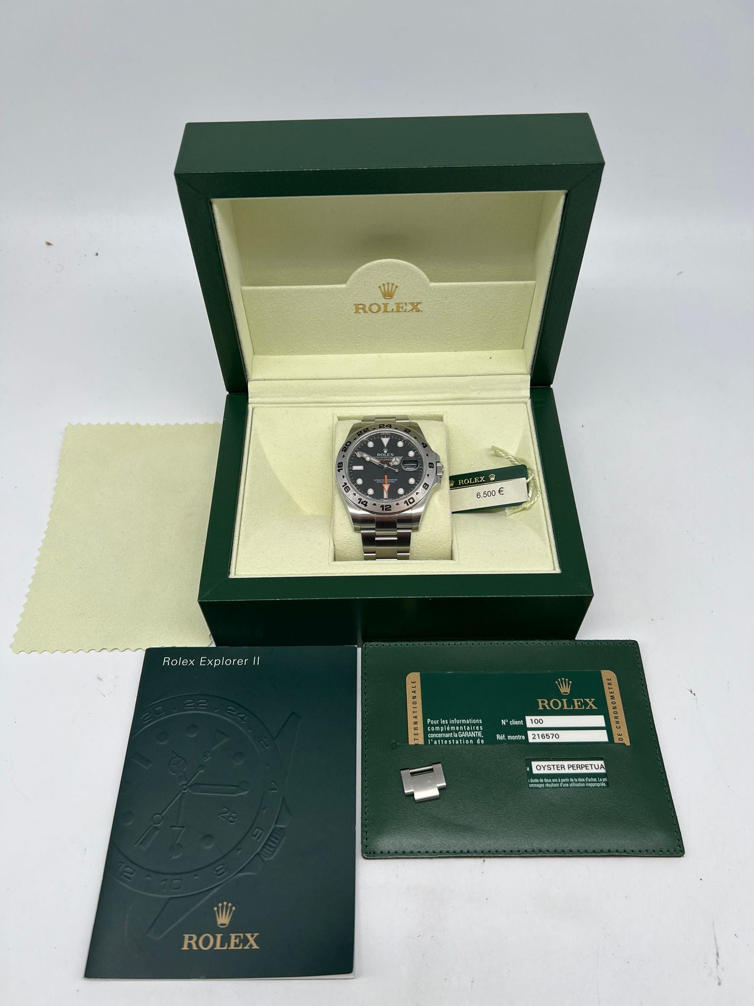 Rolex Explorer II 42mm Automatik Herrenuhr 216570 - Papiere und oder Lieferumfang