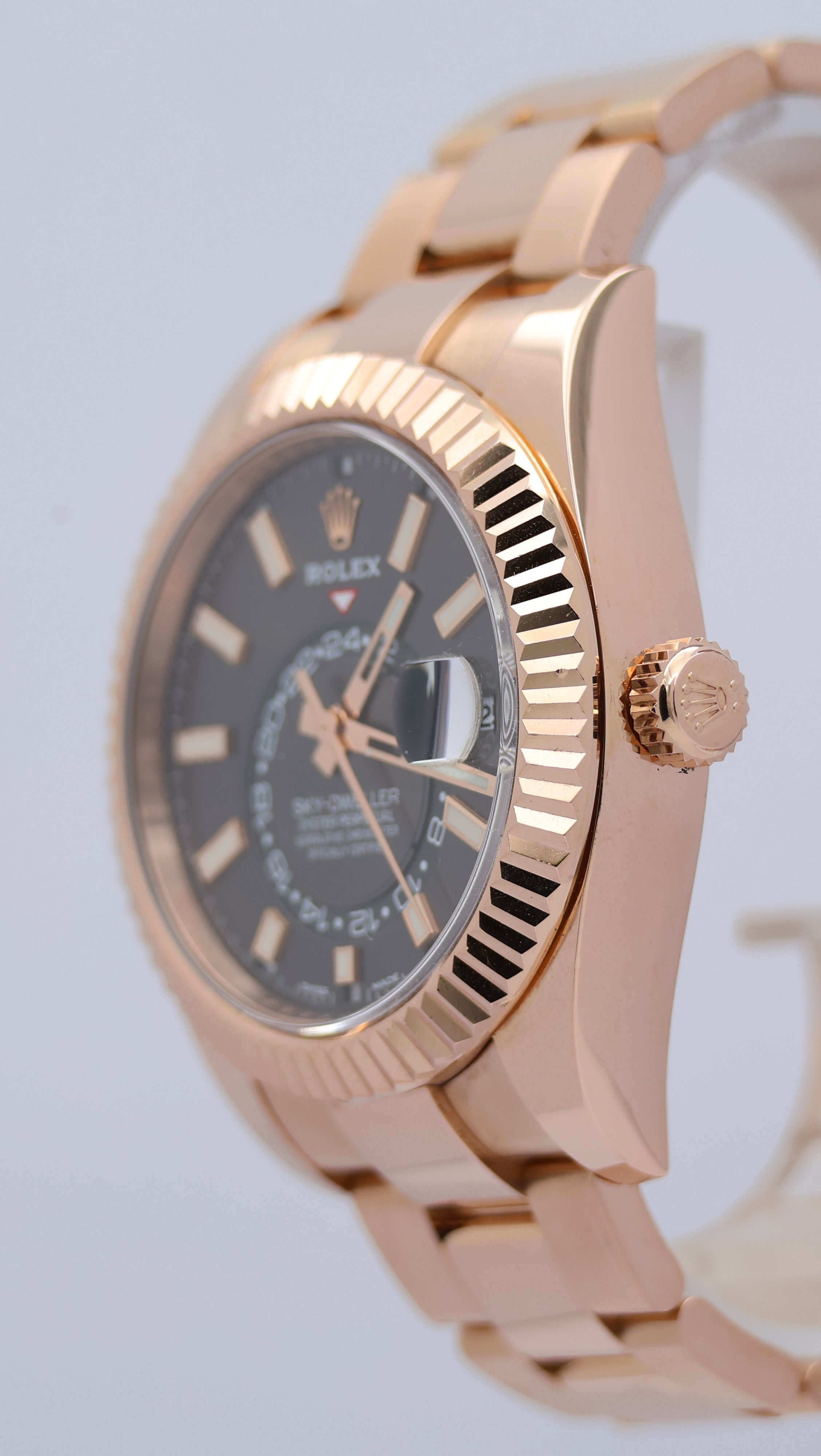 Rolex Sky-Dweller Rose Gold Grey Automatic 326935 Box + above papers